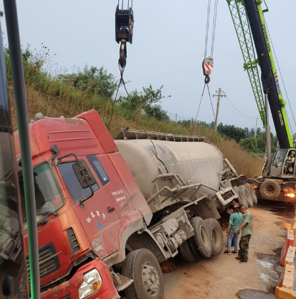 浦东吊车出租的性能要求通常包括以下几个方面