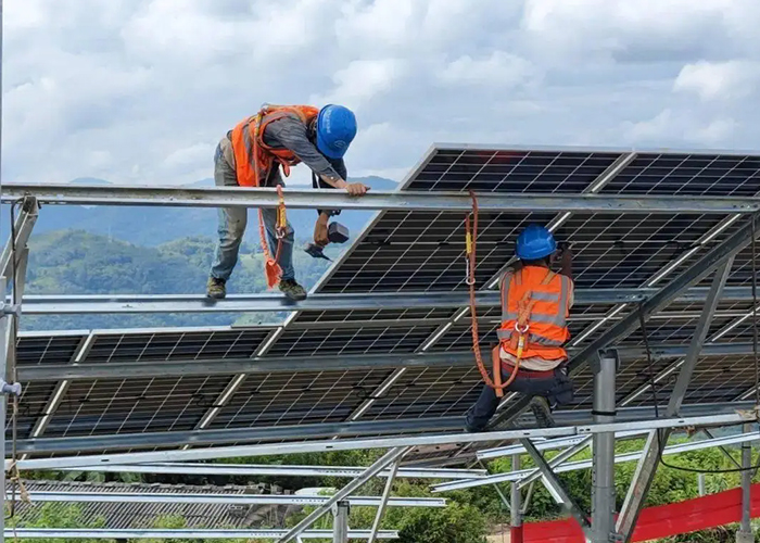 乌鲁木齐光伏劳务施工队介绍光伏项目周期多久