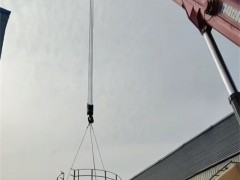 不同租赁方式下小型吊车租赁税费承担有何不同？​